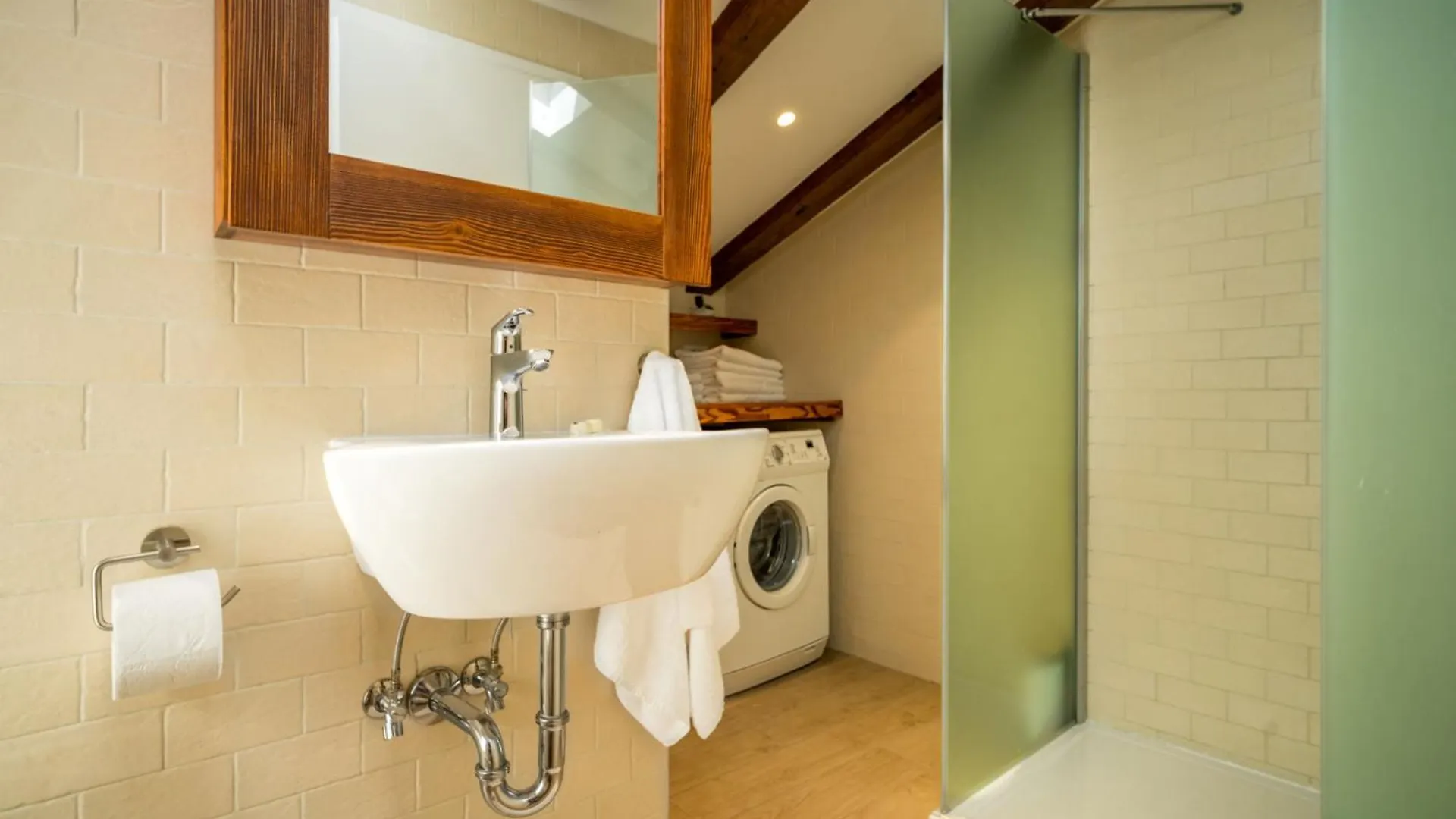 Apartment Lara By Interhome